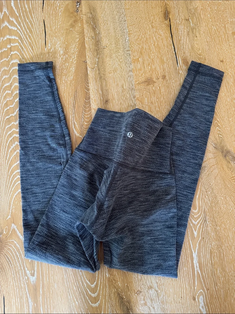 Women’s Lululemon Heathered Gray Leggings